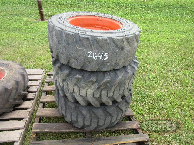 (3) 10-16.5, bar lug tires, w-8-bolt rim_5.JPG
